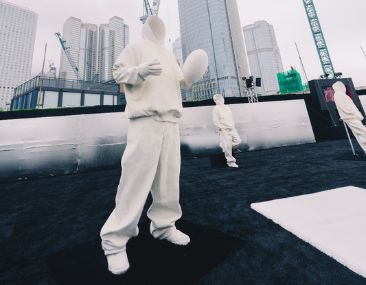 「向上（UPWARD）——黄玉龙」香港個展