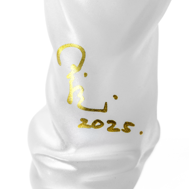 I'M NO TOY - TIANDI 天地